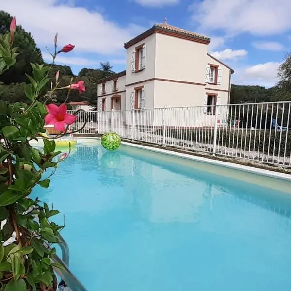 La Cascadeta, hotel in Saint-Élix-le-Château