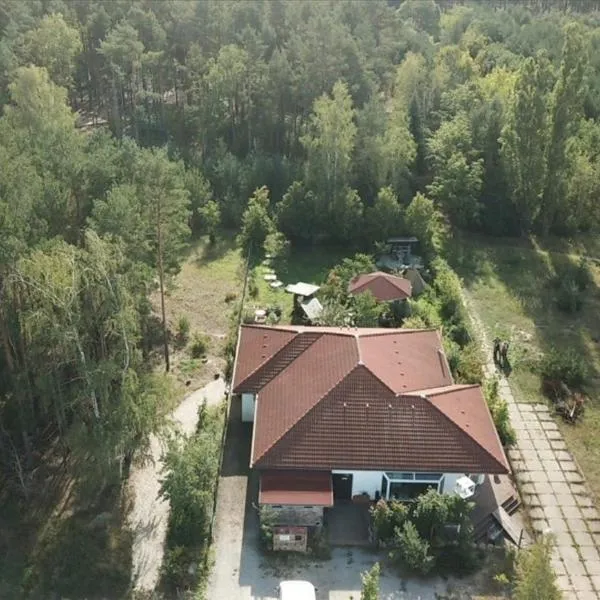 Ferienwohnung GNUBBEL am Wald, hotel in Weißwasser