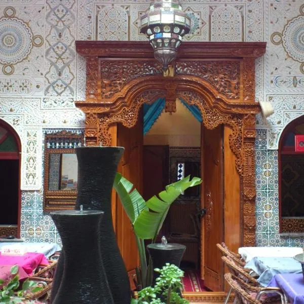 Ryad Bab Berdaine, hotel v destinaci Meknes
