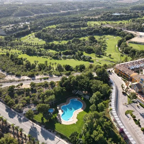 Apartamentos Lomas De Campoamor โรงแรมในกัมโปอามอร์