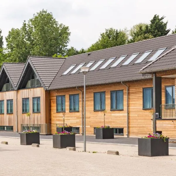 Fletcher Hotel-Restaurant Teugel Uden-Veghel, hotel v destinaci Uden