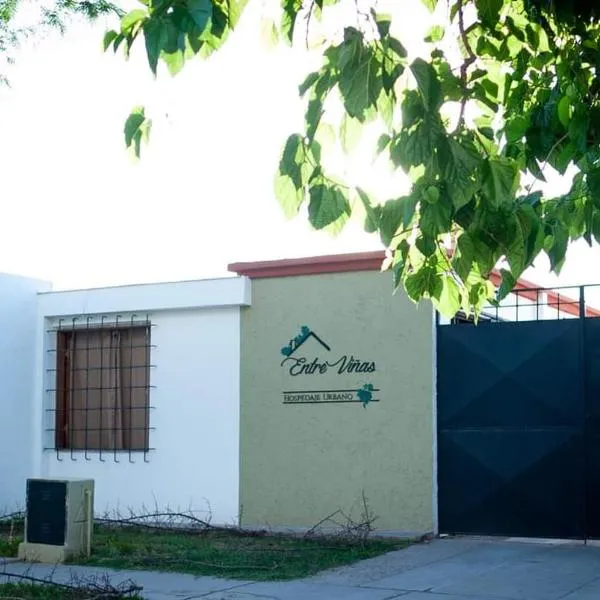 ENTRE VIÑAS, hotel in San Carlos