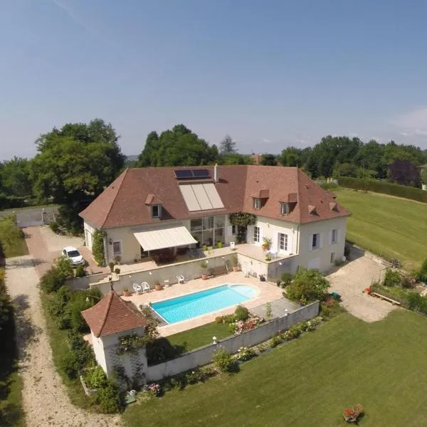 La Maison du Parc, hotell sihtkohas Cherveix-Cubas