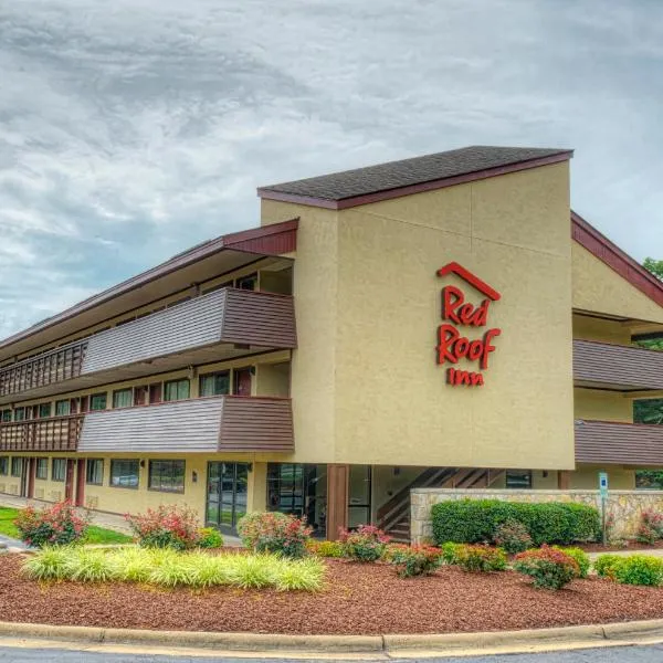 Red Roof Inn Chapel Hill - UNC, viešbutis mieste Čapel Hilis