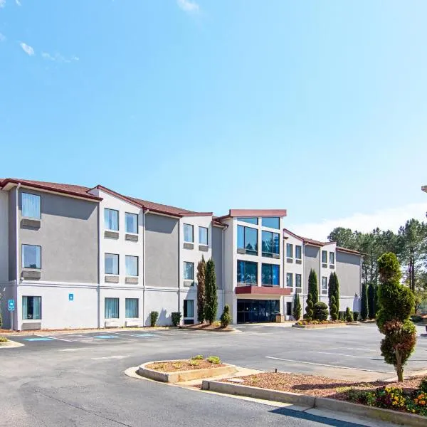 Red Roof Inn Locust Grove, viešbutis mieste Lokast Grovas