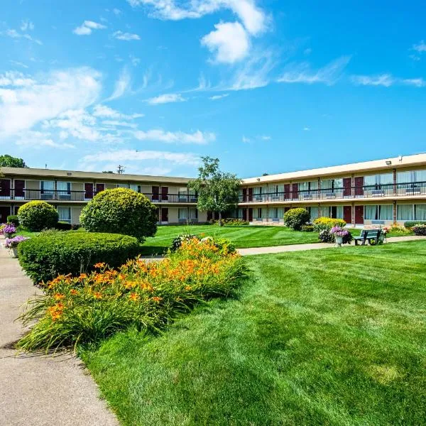 Red Roof Inn and Suites Battle Creek, hotel v destinaci Bedford