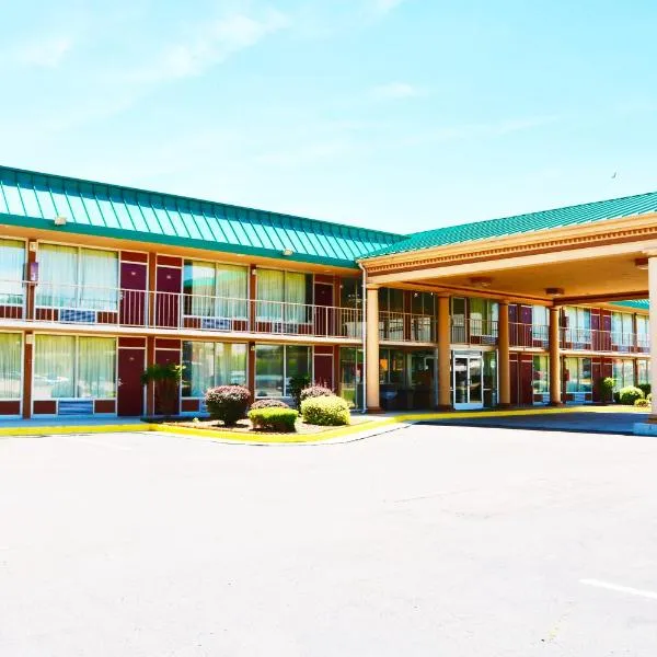 Red Roof Inn & Suites Cave City, hotel in Munfordville