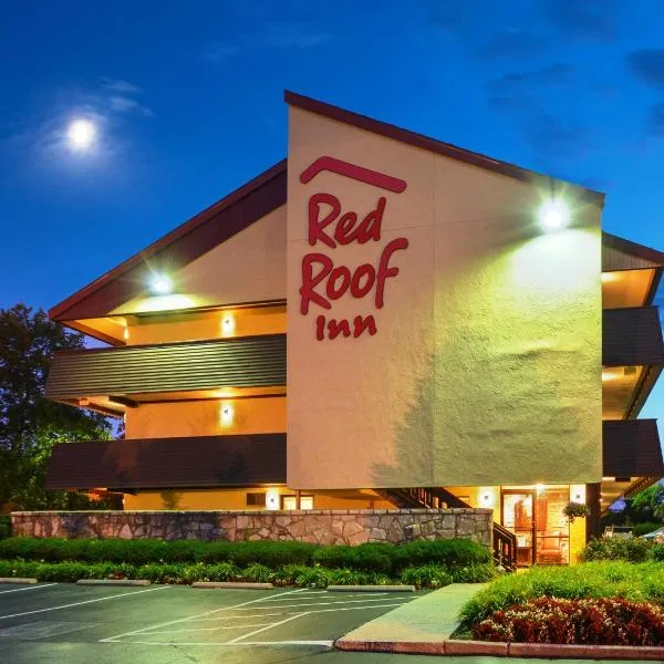 Red Roof Inn Louisville Fair and Expo, hotel v destinaci Louisville