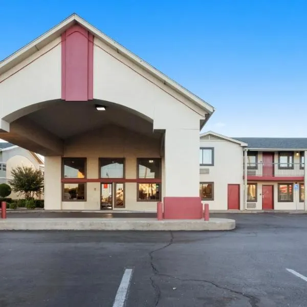 Red Roof Inn Oklahoma Airport I 40 W Fairgrounds, hotel in Oklahoma City