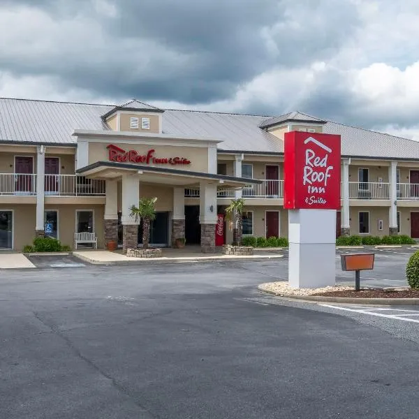 Red Roof Inn & Suites Calhoun, hotell i Ranger