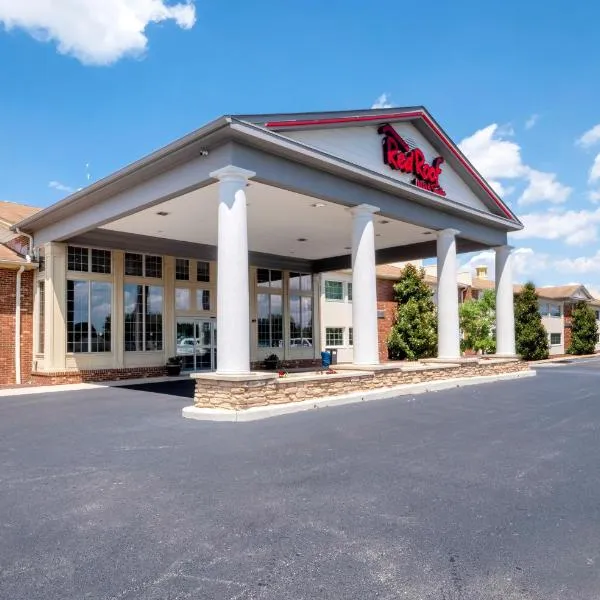 HomeTowne Studios by Red Roof Wilmington - New Castle, hotel v destinaci New Castle