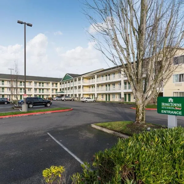 HomeTowne Studios by Red Roof Seattle - Kent/Des Moines, hotel v destinaci Des Moines