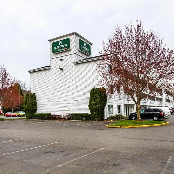 HomeTowne Studios by Red Roof Tacoma - Puyallup, hotel em Puyallup