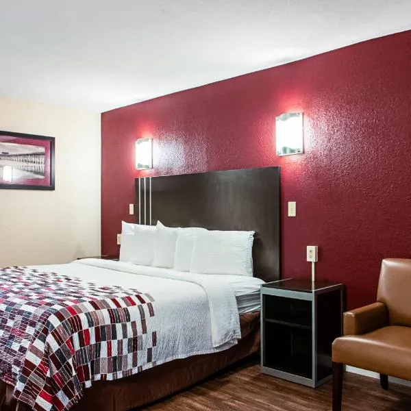 Red Roof Inn Slidell I-10, hotel v destinaci Slidell