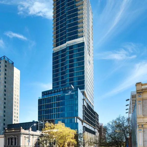 Crowne Plaza Adelaide by IHG, hotel di Adelaide
