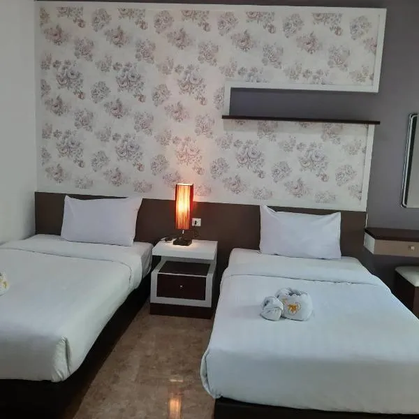 Cupid Hotel, готель у місті Ban Thung Yao