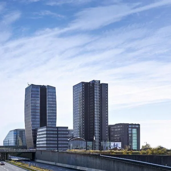 Crowne Plaza Copenhagen Towers, an IHG Hotel โรงแรมในดราเออเยอร์