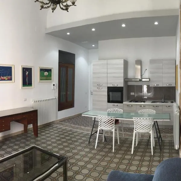 Palazzo Caratozzolo, hotel v destinaci Agrigento