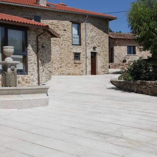 O Muiño - Casa Ferrador (Ribeira Sacra), hotel v destinaci Barantes