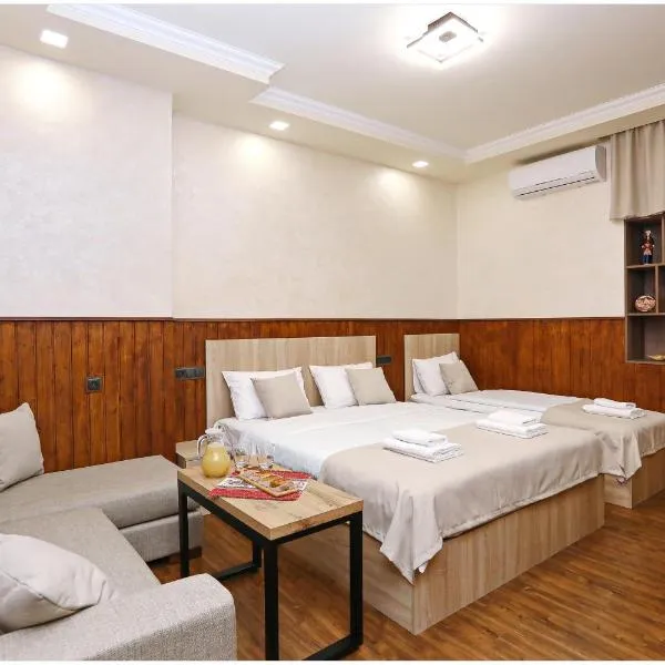 Masur House and Tours, hotel in Yerevan