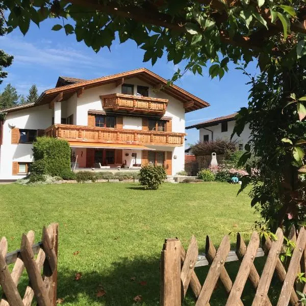 Schneehaus Chalet, hotel v destinaci Ehrwald