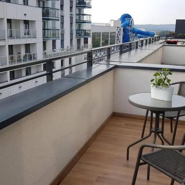 Nowoczesny apartament przy Aquapark Reda, hotel u gradu Reda