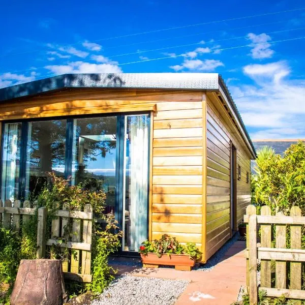 Sunset Retreat Lodge with Hot Tub, hotel v destinaci Carsethorn