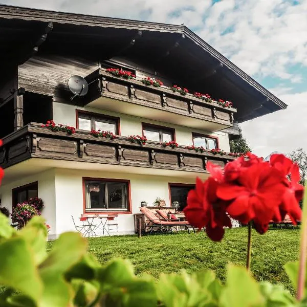 Au Pension, hotel v destinaci Söll