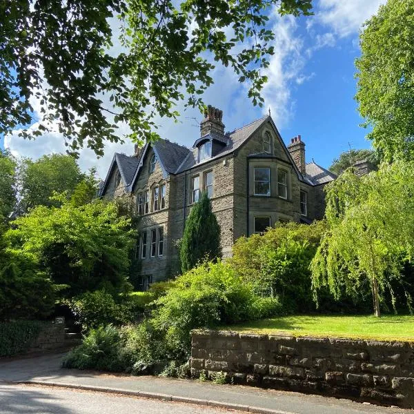 Ashleigh Buxton, hotel v mestu Buxton