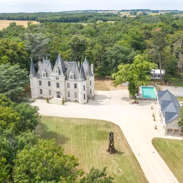 Château de Baillant - Futuroscope, Hotel in Vendeuvre-du-Poitou