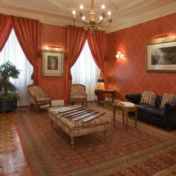 Grand Hotel Sitea, hótel í Borgaro Torinese