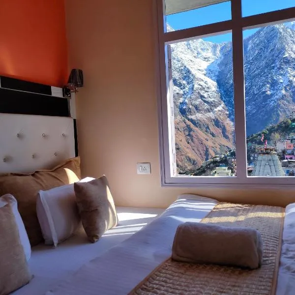 ์กฐ์ฌ๋ง์ค์ ์์นํ ํธํ
Uday Palace Joshimath