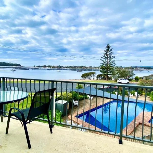 Penguin Mews Merimbula, hotel v destinaci Merimbula