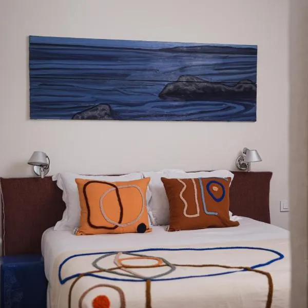 Suites The Marcel, hotel v Sète