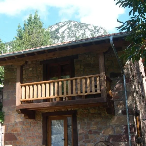 Apartamentos El Abertal، فندق في Navedo