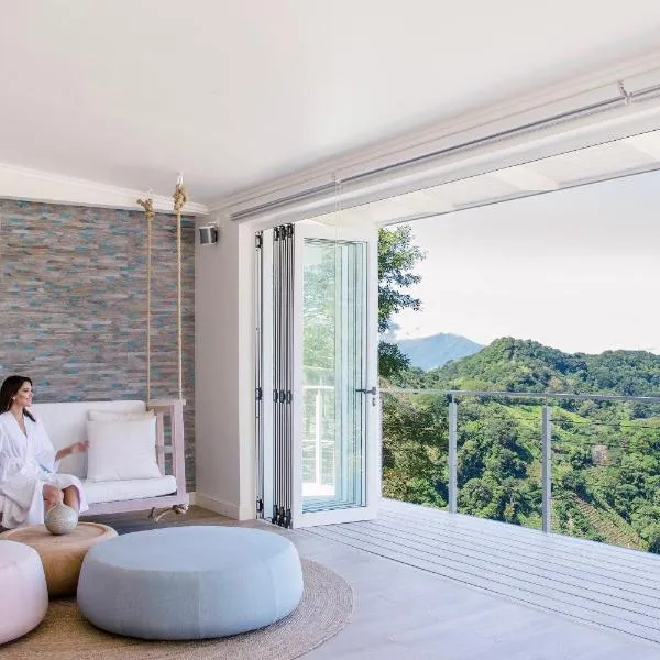 The Retreat Costa Rica - Wellness Resort & Spa，阿特納斯的飯店