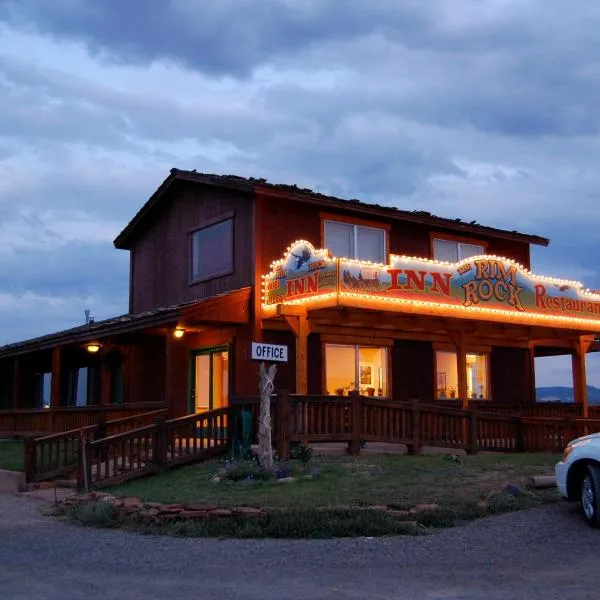 The Rim Rock Inn, מלון בטורי