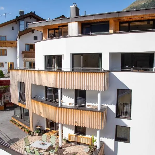 Apart Chamins – hotel w mieście Ischgl