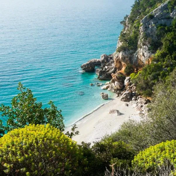 Appartamenti Manuela, hotel in Cala Gonone