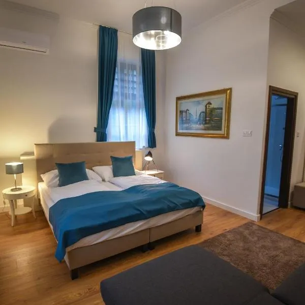 Villa Campana, hotel v Siofoku