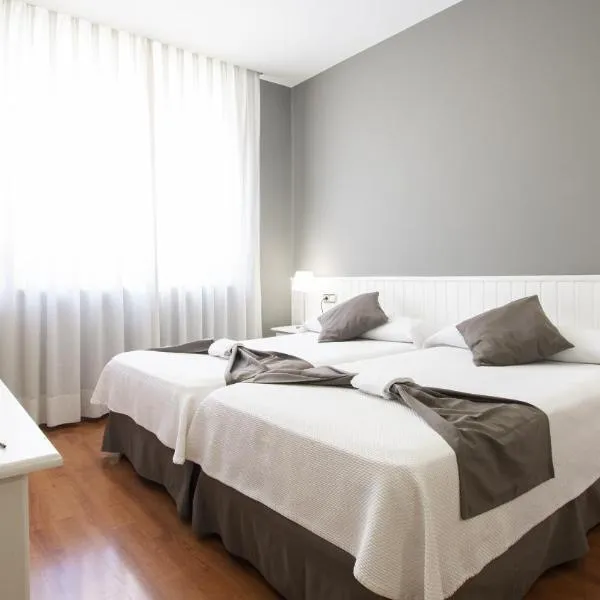 Hotel Isabel de Segura, hotel v destinaci Teruel