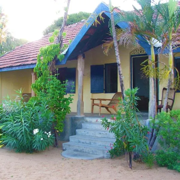15LMD Villa in Front of the Lagoon, hotel di Batticaloa