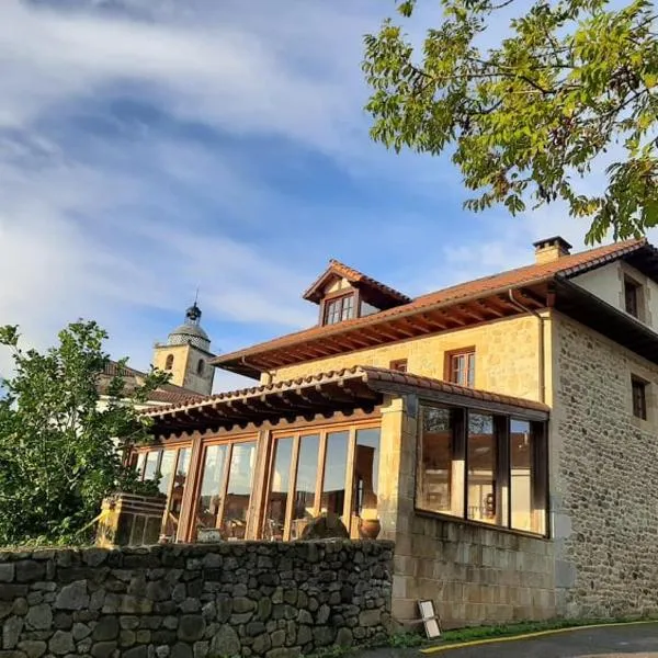 Posada El Hidalgo, hotel u gradu 'Valdecilla'