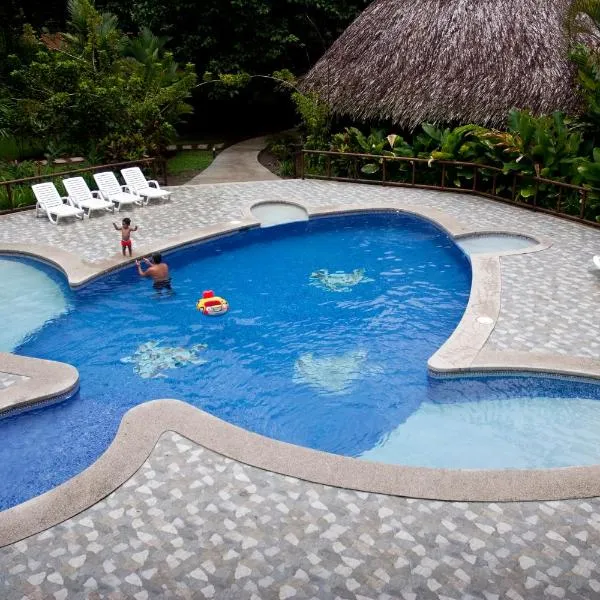 Turtle Beach Lodge, hotel v destinaci Tortuguero