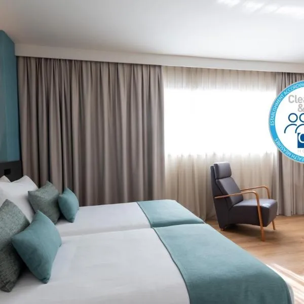 Aparthotel Atenea Barcelona, hotel en Barcelona