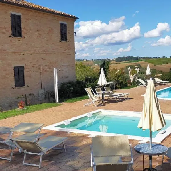 Il Giardino Degli Ulivi, hotell i Appignano