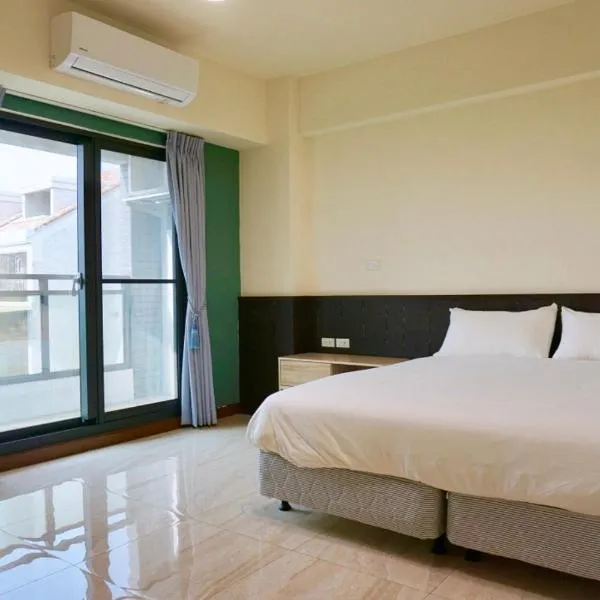 Ｏn the road, hotel v destinaci Donggang