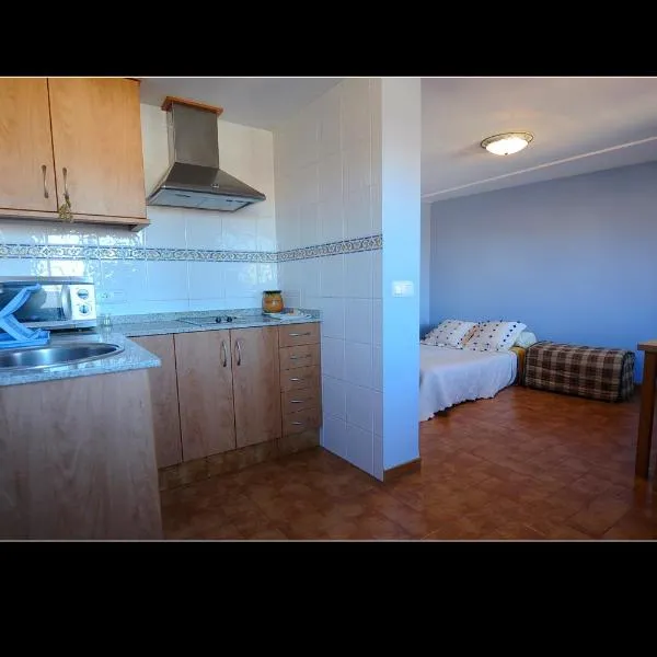 Apartamentos Rurales San Juan, hotel di Vall de Almonacid