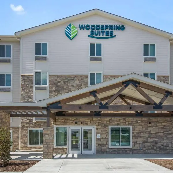 WoodSpring Suites Fort Mill, готель у місті Pine Harbor