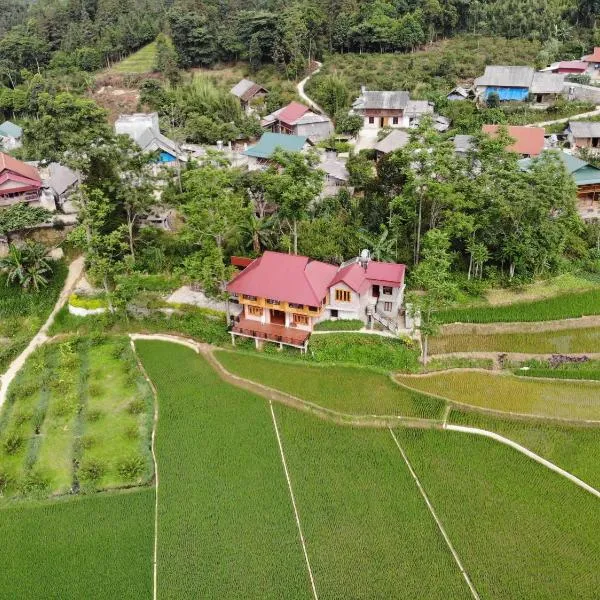 Bac Ha Threeland homestay, hotell i Bắc Hà